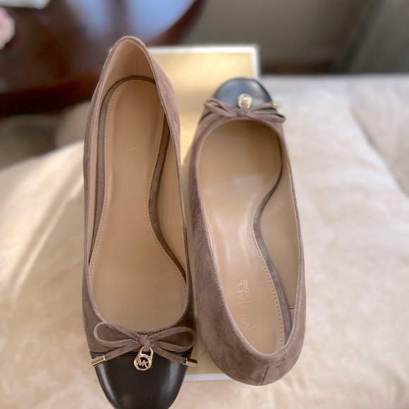 Michael KORS heels - Picture 3 of 6